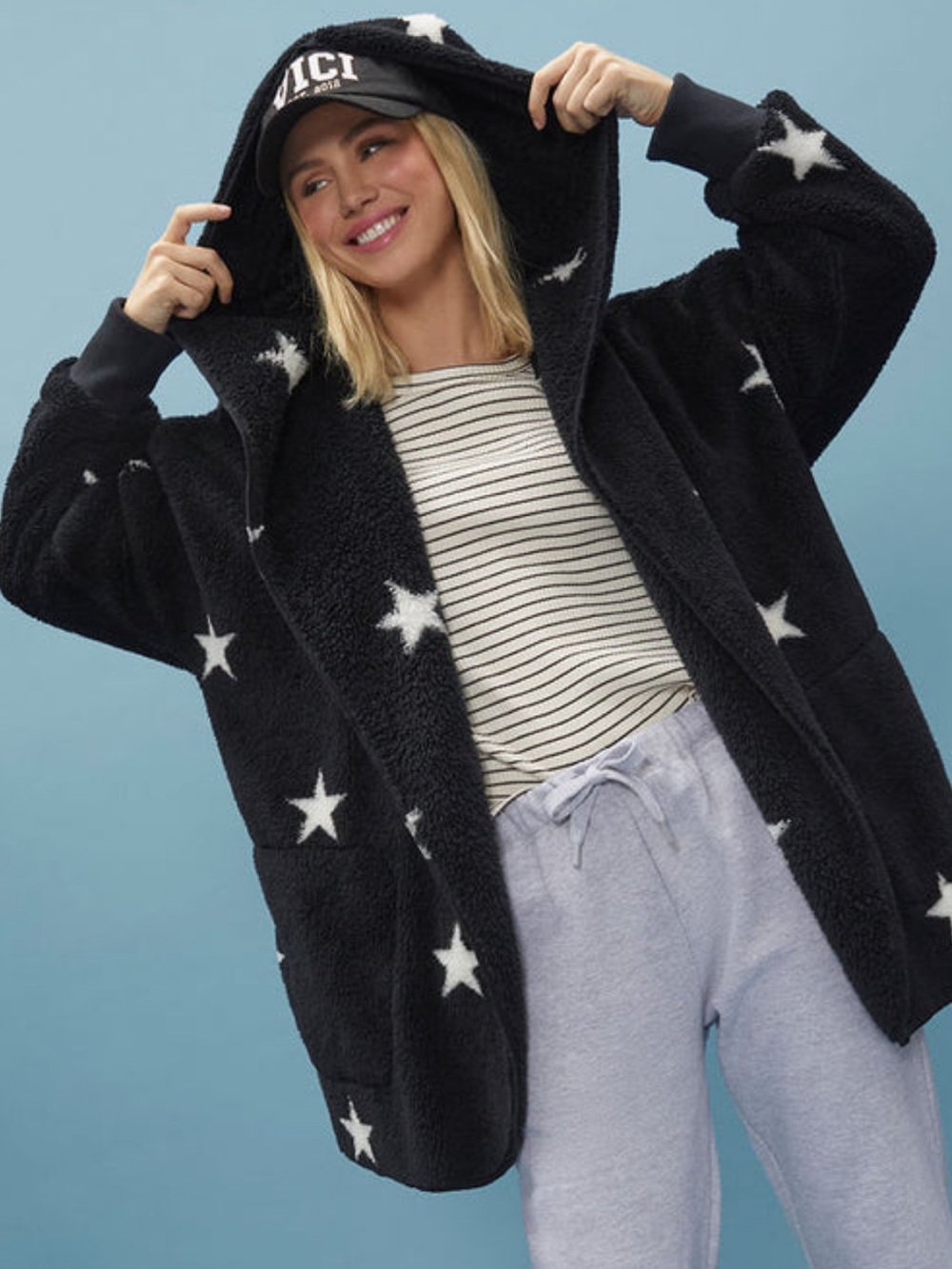 Vici The Coziest Yet Pocketed Cardigan in black star print